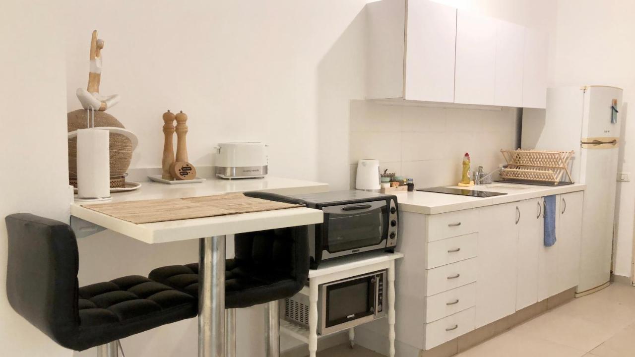 Stylish Tel Aviv Apartment Exterior photo