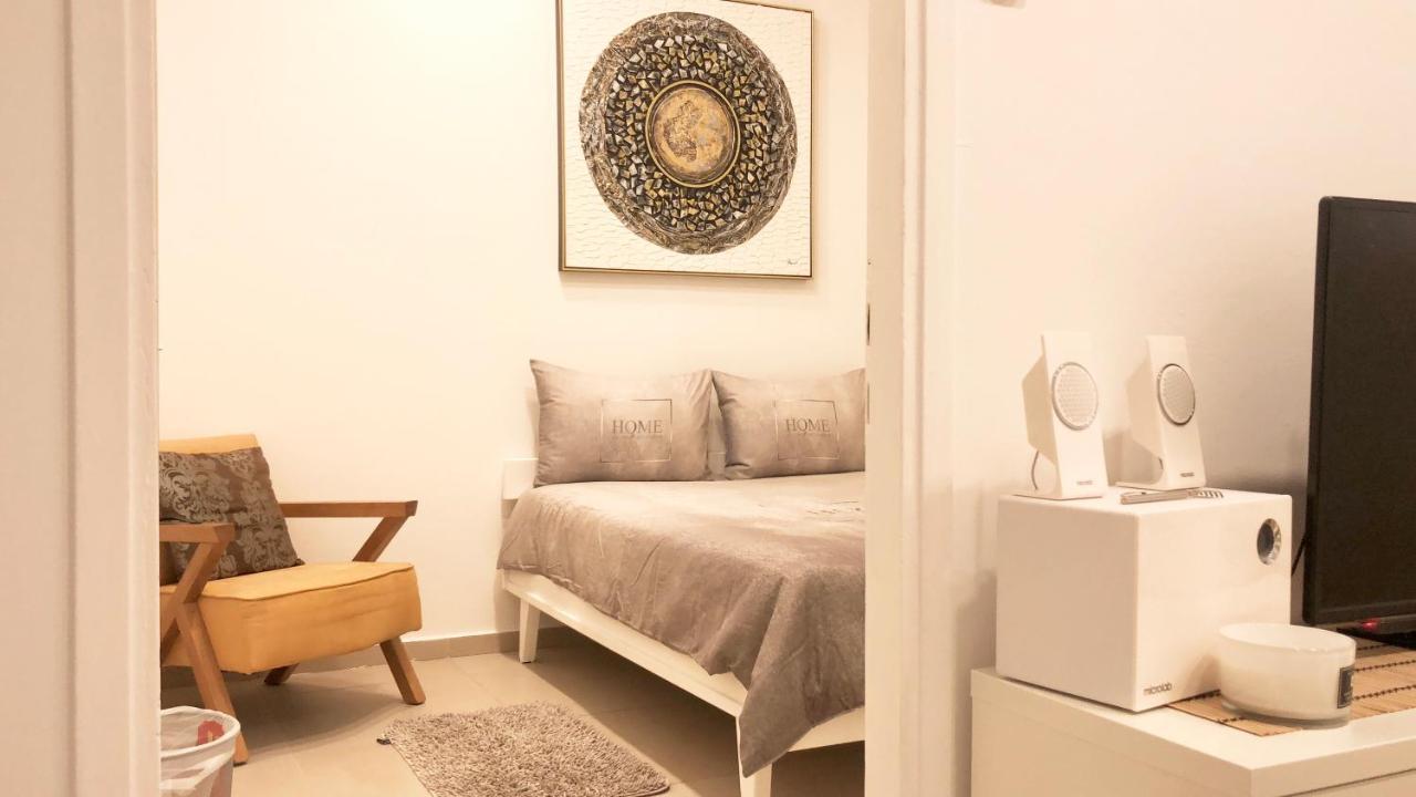 Stylish Tel Aviv Apartment Exterior photo