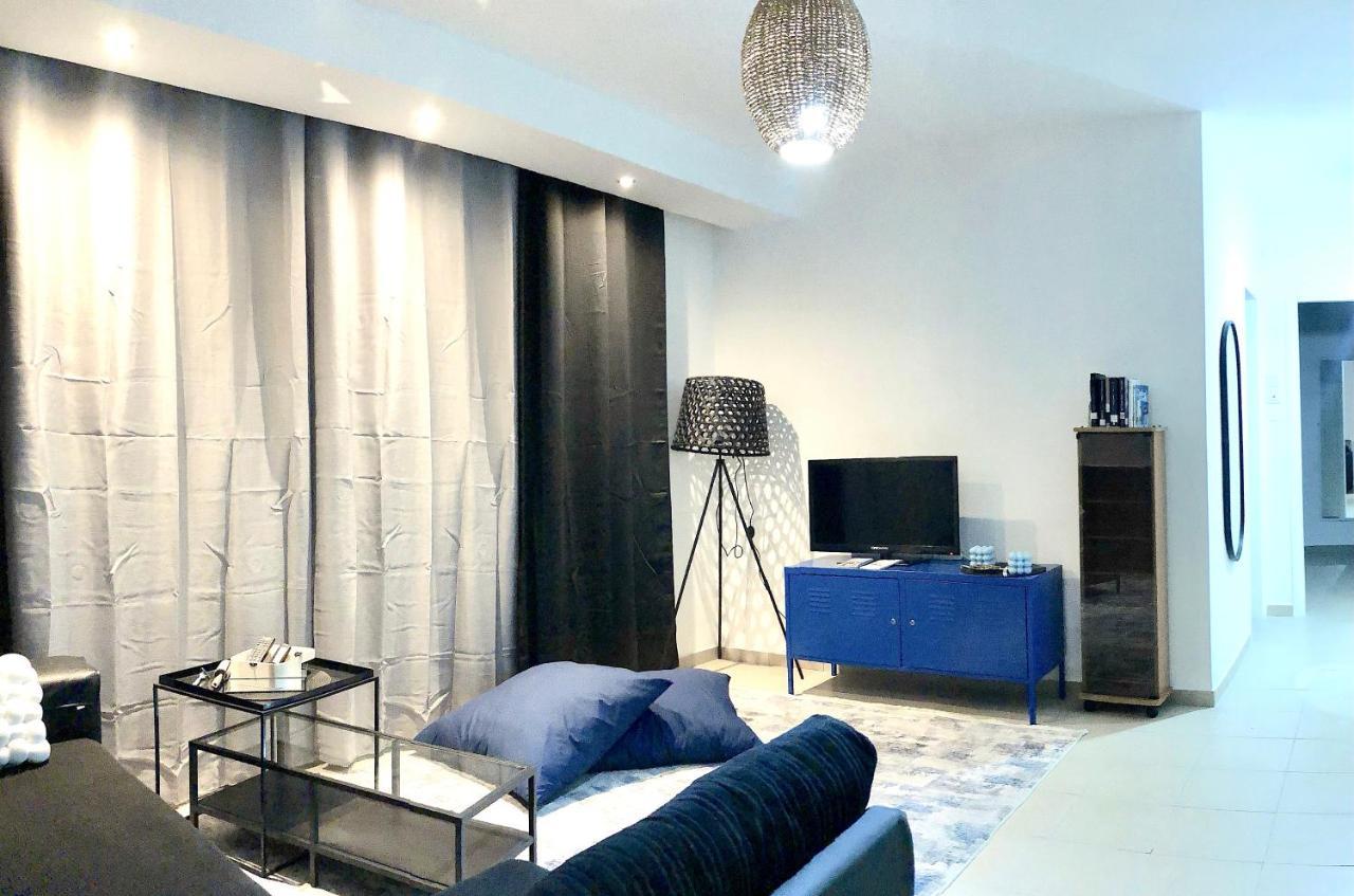 Stylish Tel Aviv Apartment Exterior photo